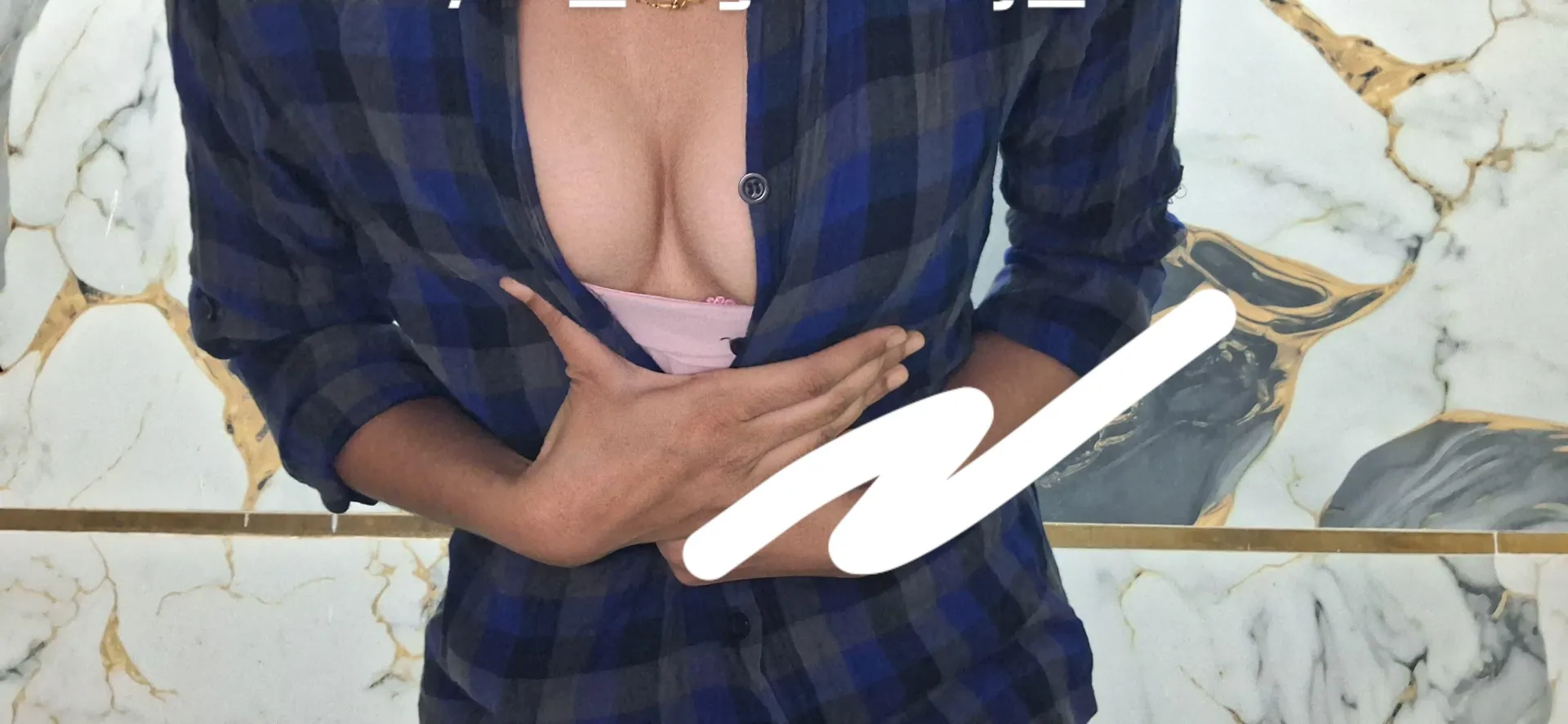 F18 seeking for a generous sugar daddy 