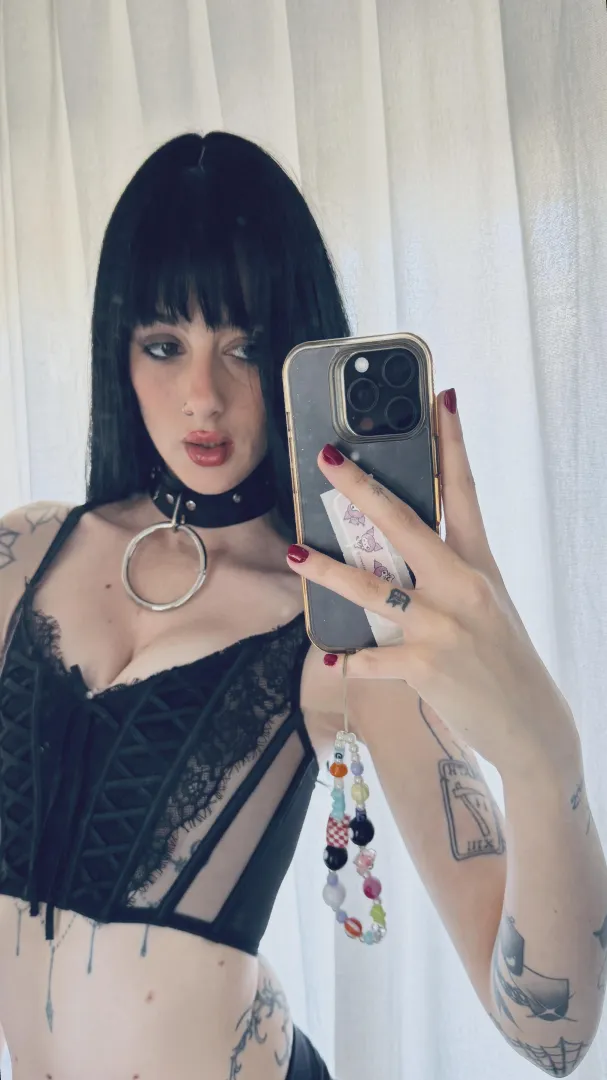 Had wine and in the mood, you got a place