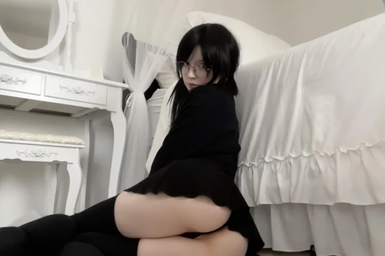 How hard would you spank it