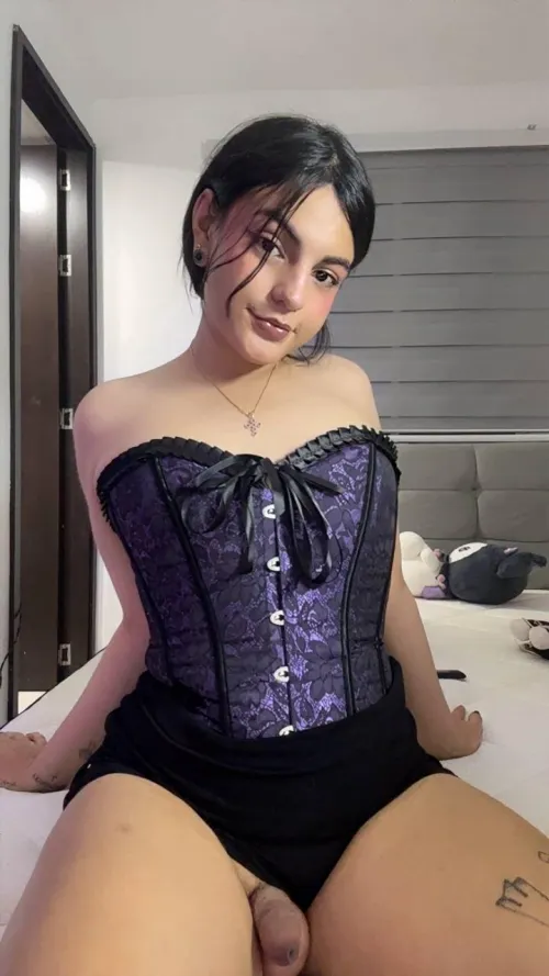 i want you to keep looking until you start stroking