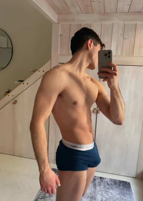 If you're smaller than average, upvote immediately