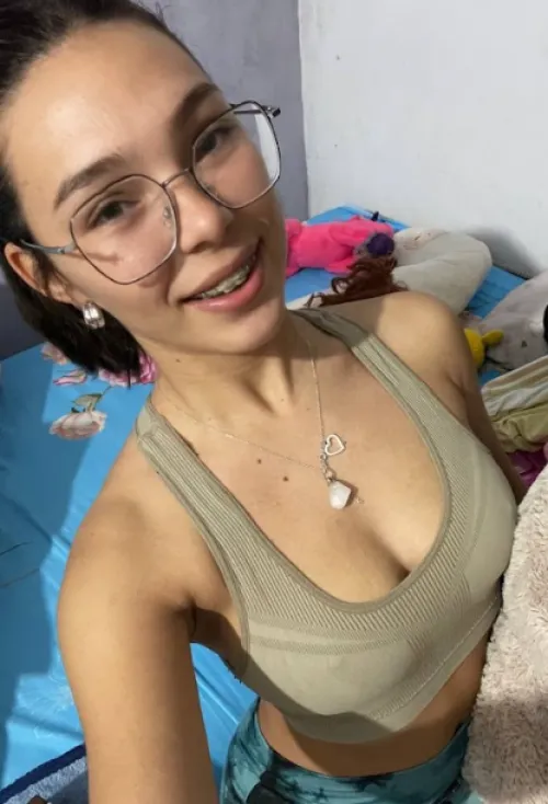 Imagine looking out your window and seeing me as your new neighbor  do you think we’d get along? 