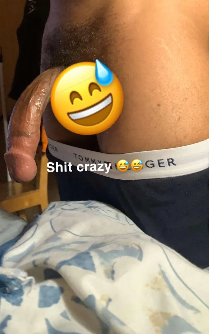 Looking for private gh mainly 4/20 friendly , have car can drive to you . 26 5’9 bbc !