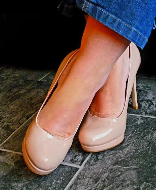 My pretty nude high heels
