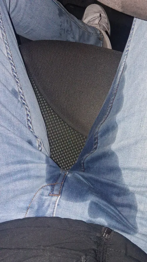 Op een plek zijn met de auto die je niet kent.. hoge nood hebben en moeten tanken. Ja oops.. te laat