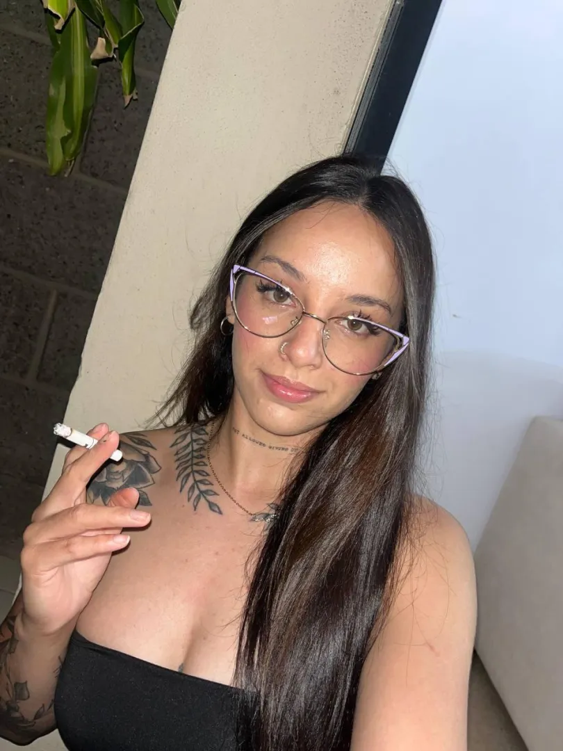 smoking is so good, works well with coffee