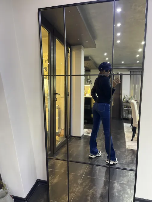 Tight rounded hot petite butt into tight jeans is making you weak I know