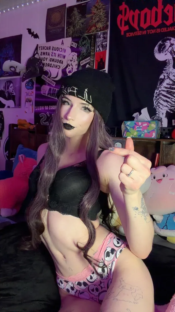 You see my tight little stomach? You see how your dumb wife’s doesn’t look this way? Remember that when you’re fucking her, and always, be thinking of me.