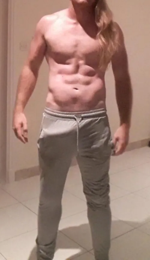 31 wm chilled vibes, kinky mind.