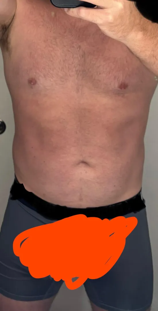 38[m4mf] Carrollton and nearby. Any couples… women… possibly smooth guy looking to play. Oral swap. Straight/masc but open