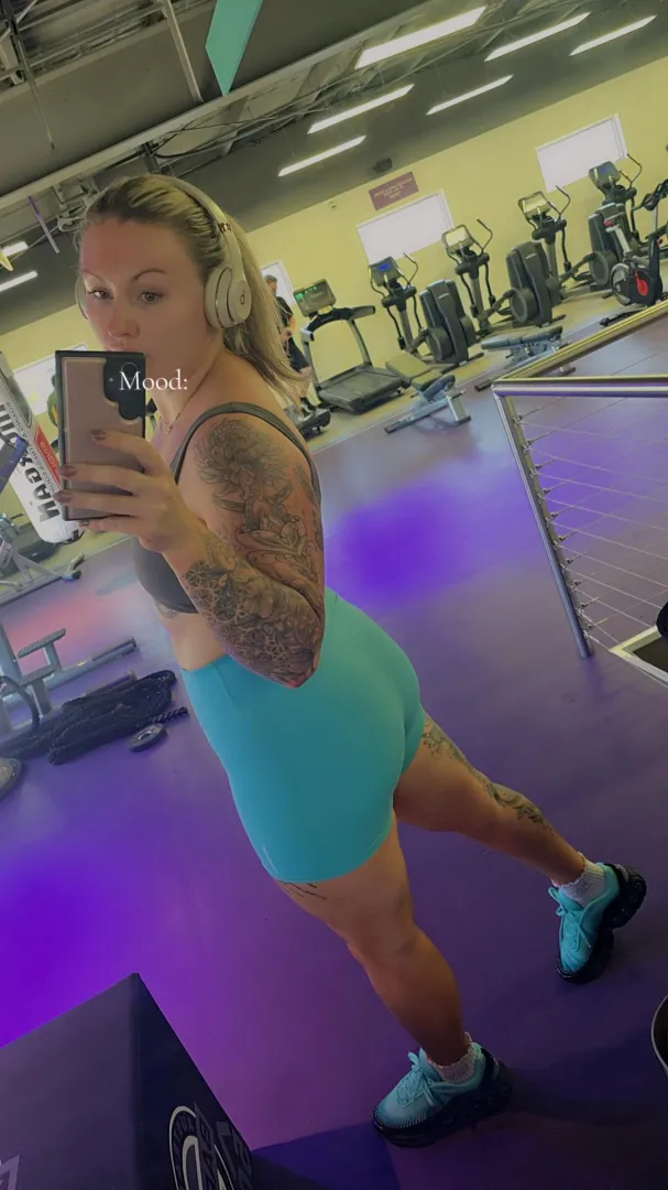 Gym booty in blue