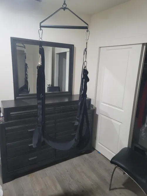 I can host Phoenix Arizona m4f or m4fm stright bbc new to az