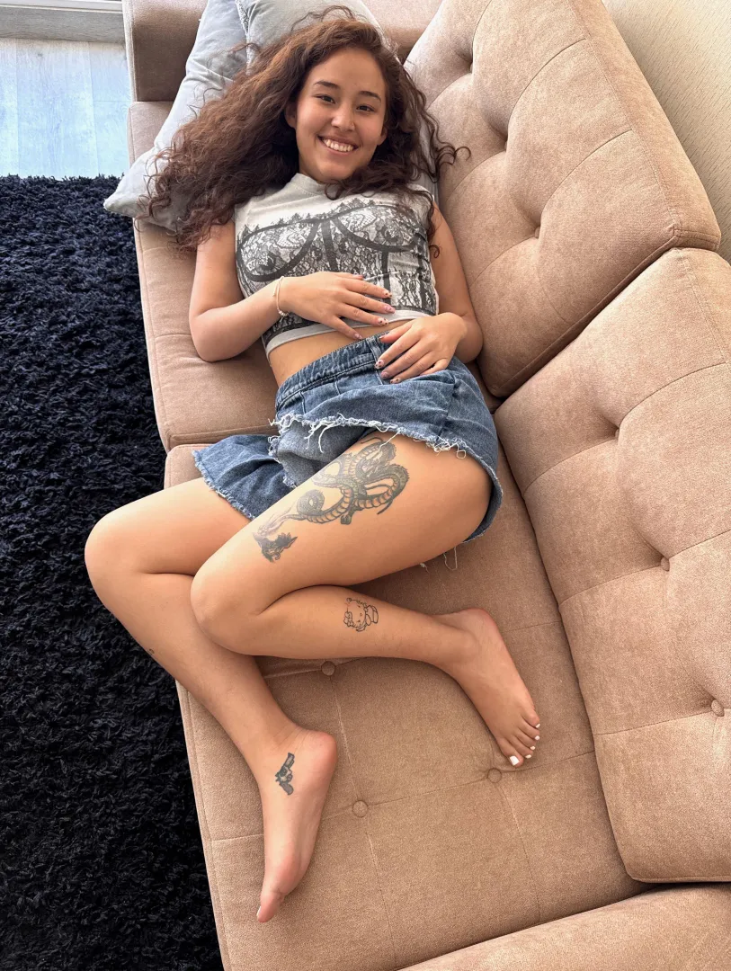 Loving my latina legs more and more each day