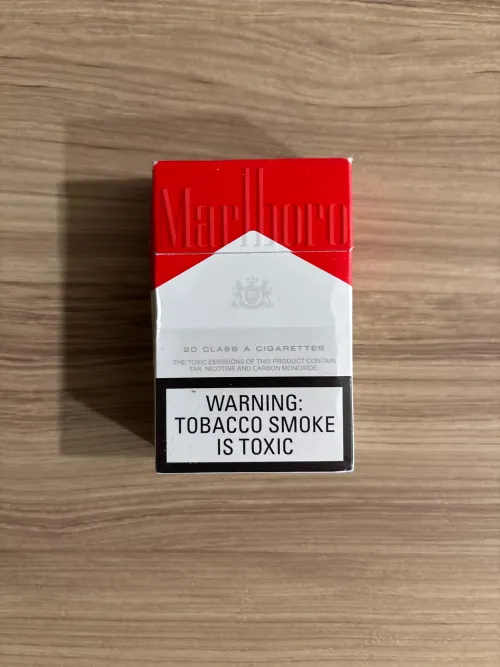 Marlboro Red (Bahamas)