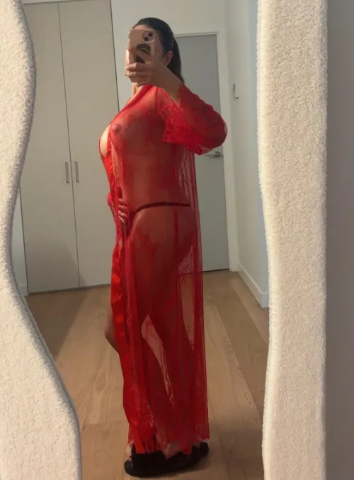 MILF erotic massageEverton park