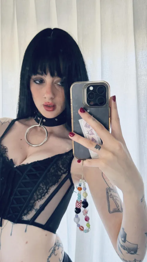 Need a local host for tonight - msg me on lg: ,.Iunarumes`.