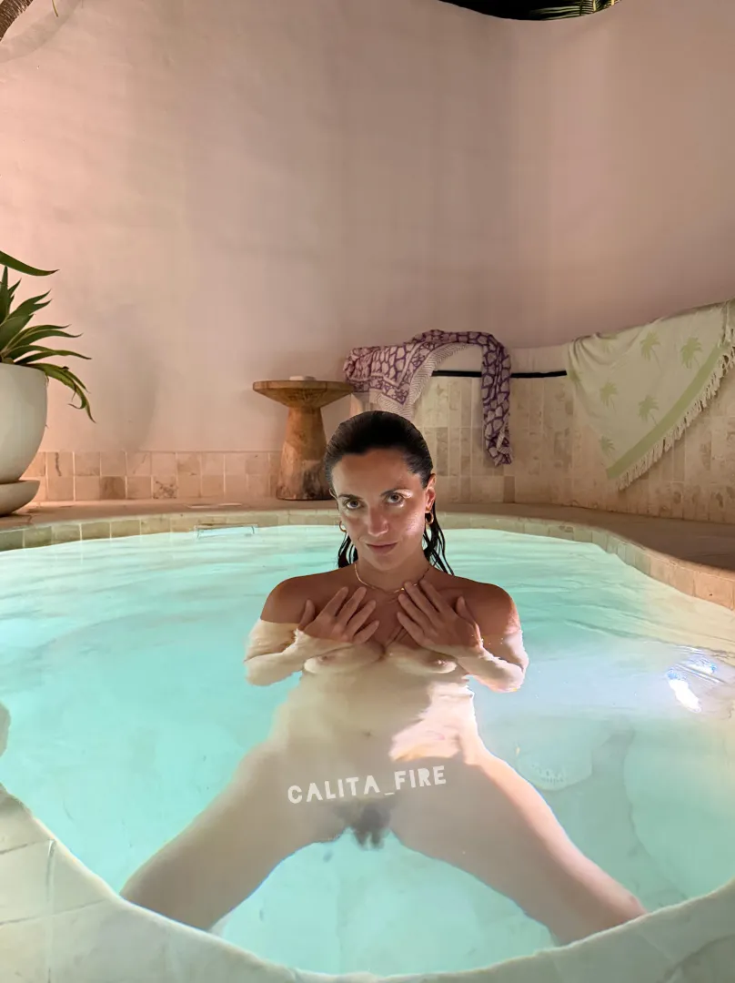 Taste my bush slowly… I want to feel you getting lost in it