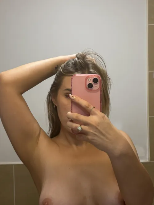 Who had a valentines shag then ? [f]