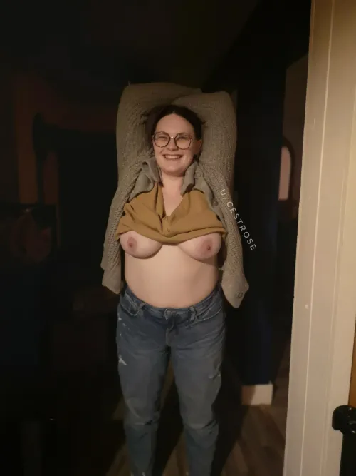 Wifey wants to say hi