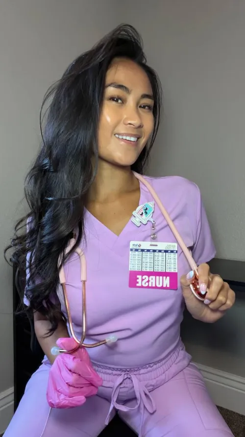 Would you ever fuck/date a nurse you've met on reddit? 