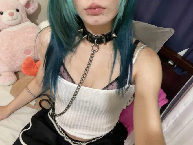 been ties to the bedpost since hours, please come use my hymen