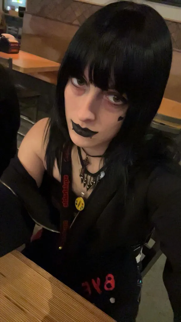 Check me out when Im on! :3