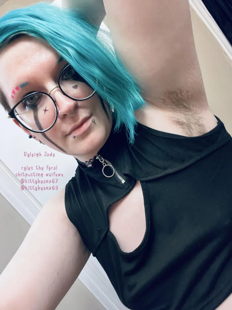 I smell fucking incredible