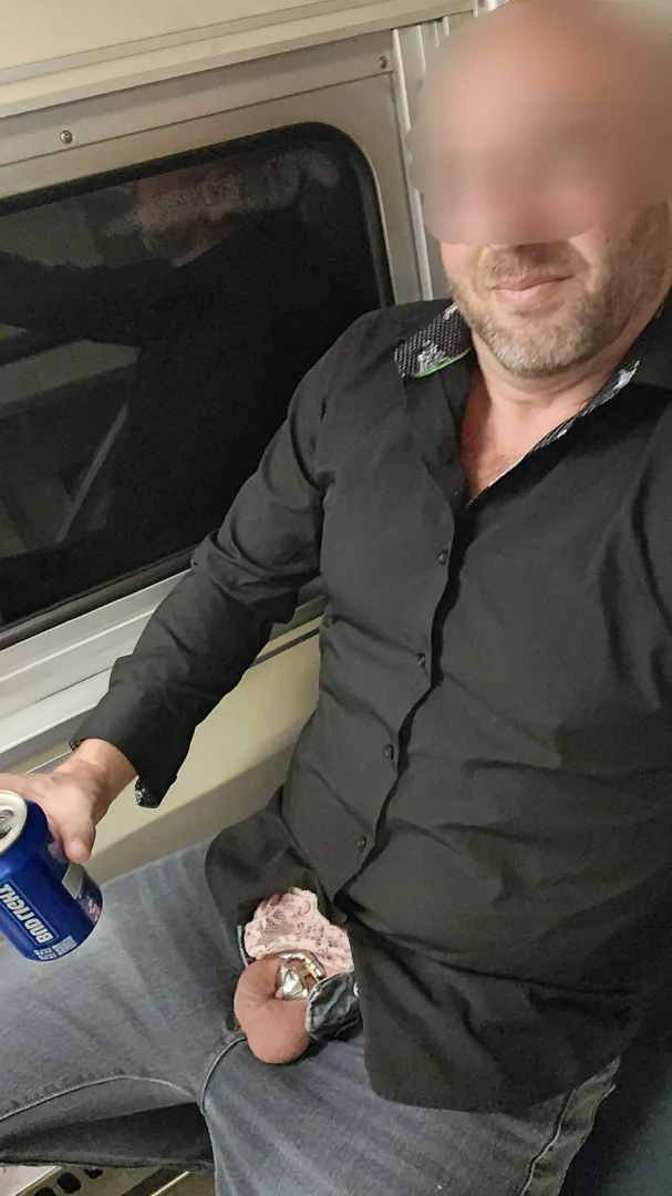 I've learned thay cage checks aren't requests, they're commands, and the train is no exception‍♂️