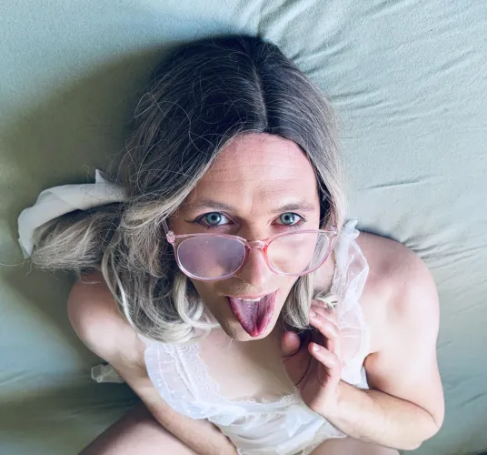 Schönes make up, aber da fehlt noch etwas wichtiges in meinem Gesicht…