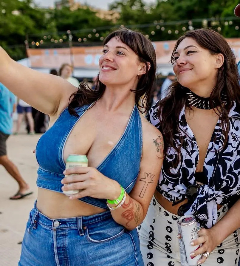 When she just in the selfie for comparison!