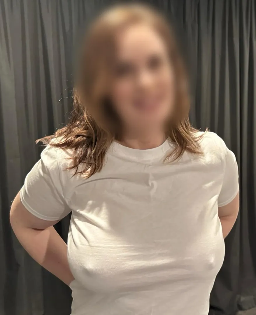 Braless in. White top (35 yo)