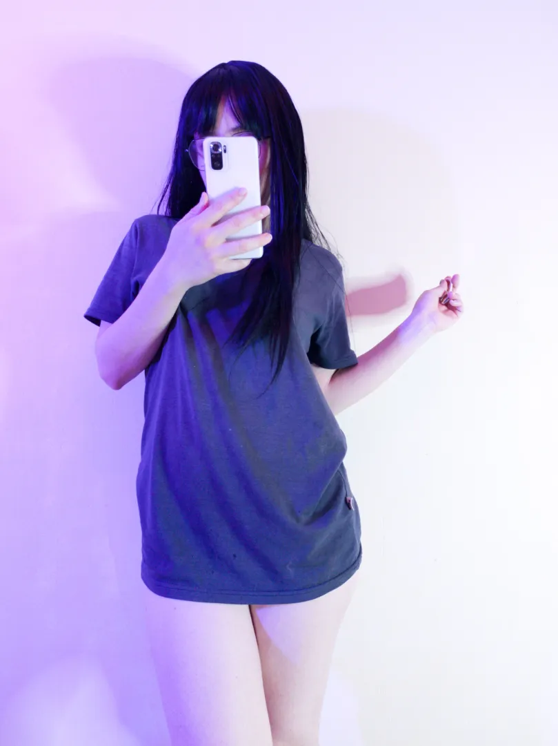 Can I wear your t-shirts to be at home?