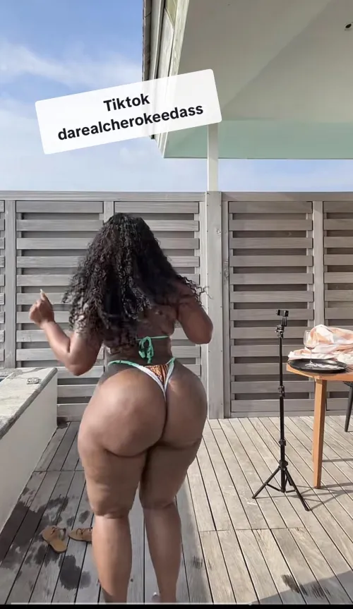 Cherokee removed her iconic lion tattoo