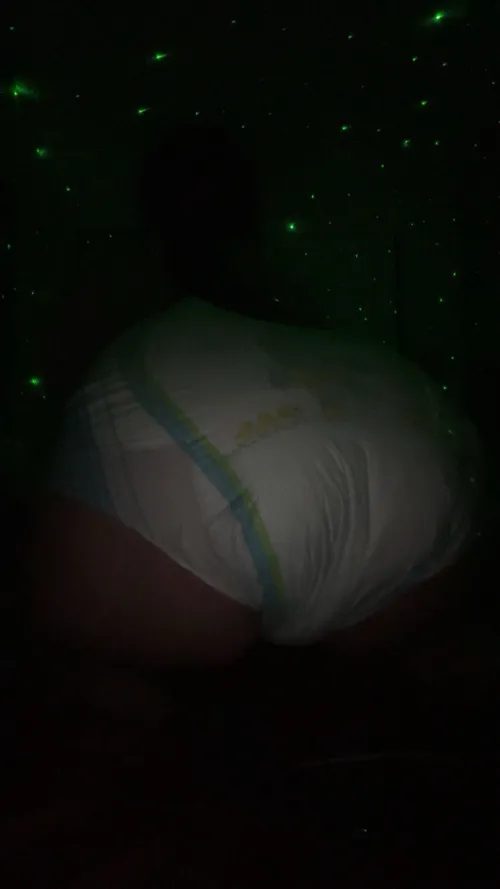 F18; was diapered up and ready to sleep under the stars✨✨✨