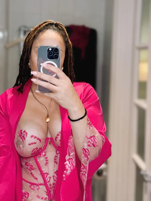 Is there anything more relaxing than playing supermarket sweep with a man’s credit card? Pure bliss. I slept like a princess and awoke with the same cold indifference to any man who doesn’t spoil Me. While I’m trying everything on today, you’ll b