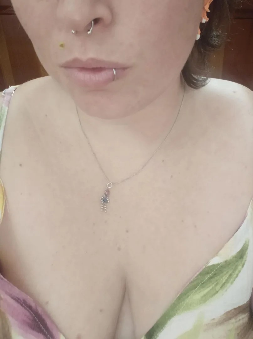 Simple...and braless