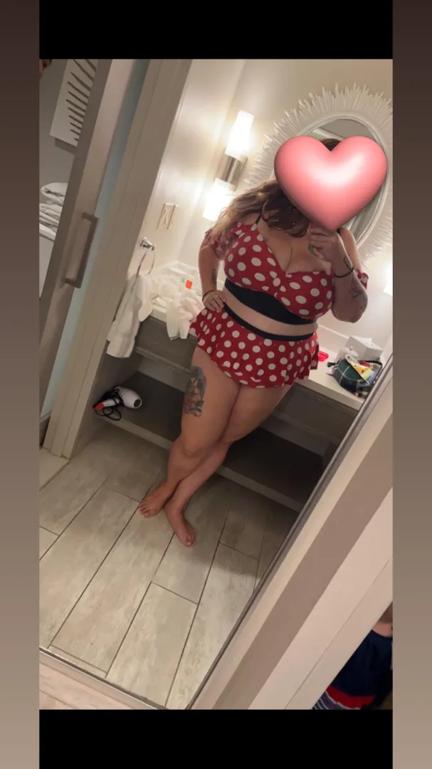 Since you enjoyed the back of the Minnie suit…