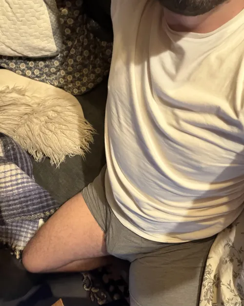 28 US looking for bromance with guys who show face. Sometimes jerk and sometimes chat with our soft cocks out. Partnered+ saved vids+ hairy+ Sc: whoknows122111 send face and asl in first message