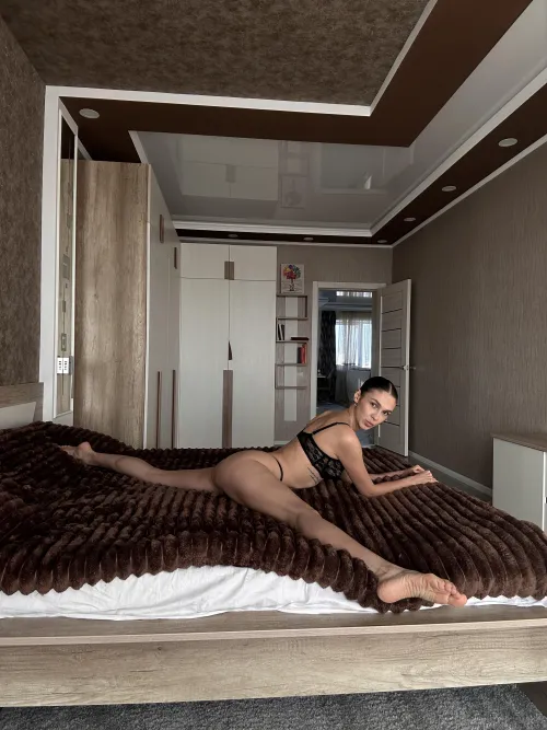 A tease that hits every time (oc)