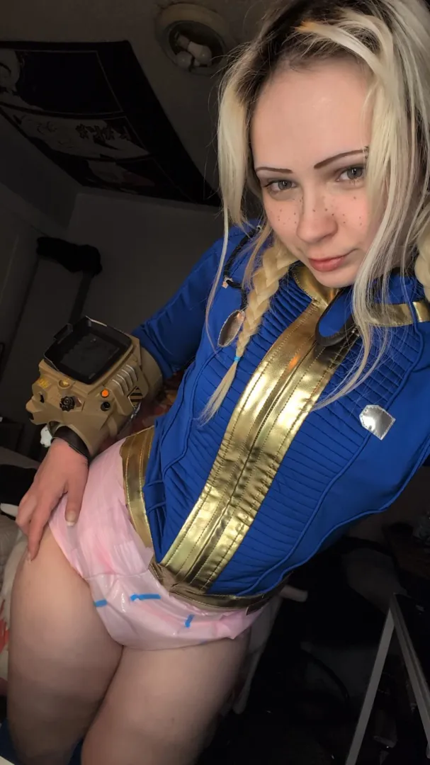 Beneath every good vault dwellers vault suit is a diaper