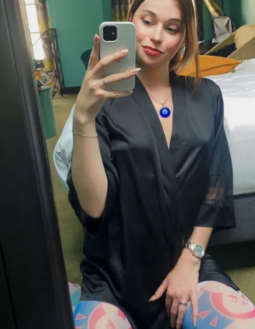 I'd like to start my day with mirror shot