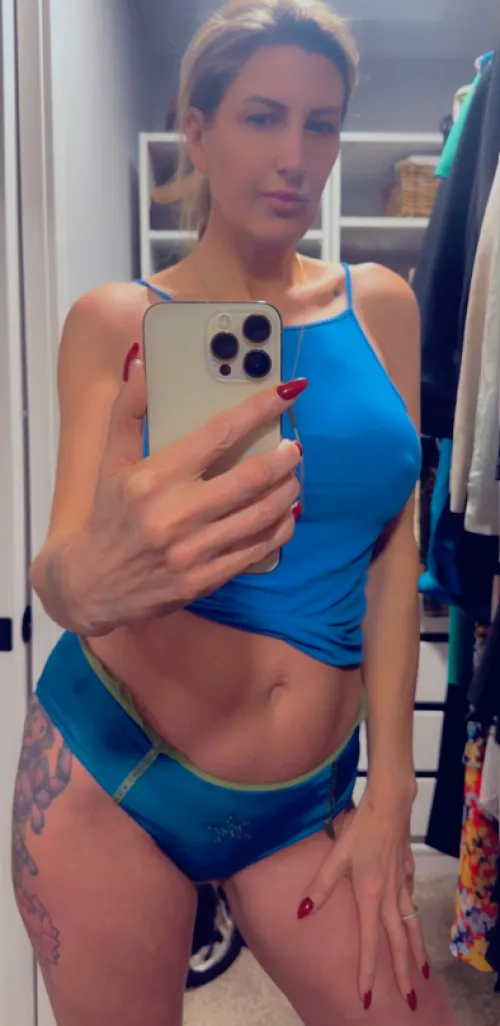 Mommy needs to be used till she walks funny