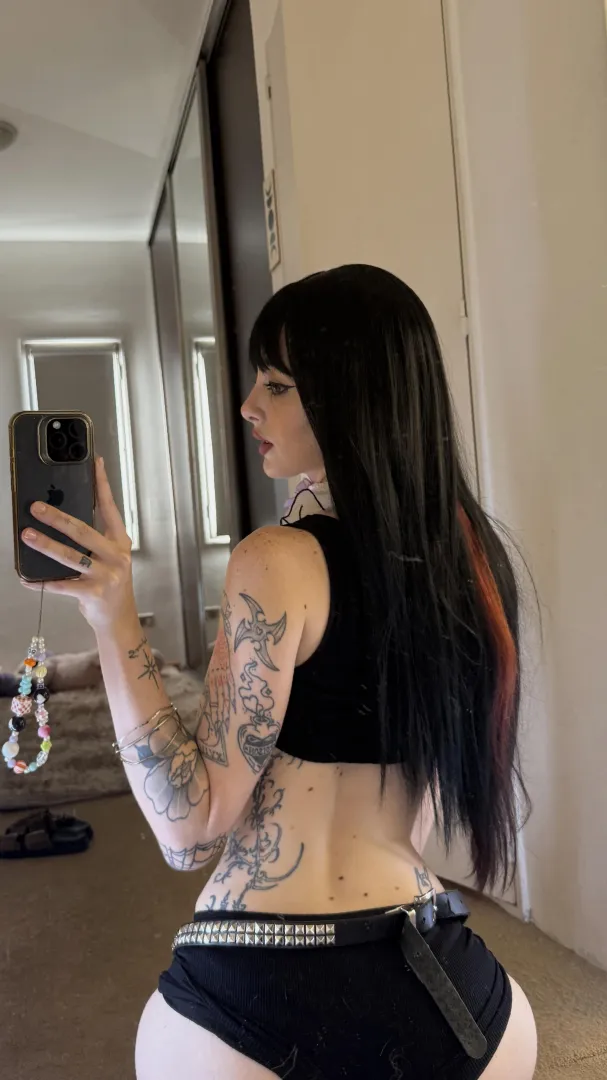 Need someone nearby for fwb - hmu on lg:.Iunaromes'.