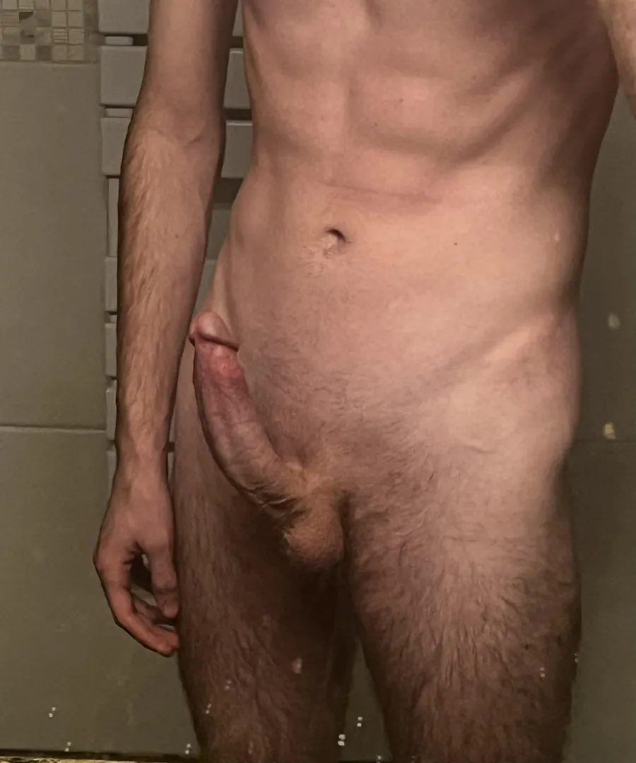 Who want to be dominated by me ?