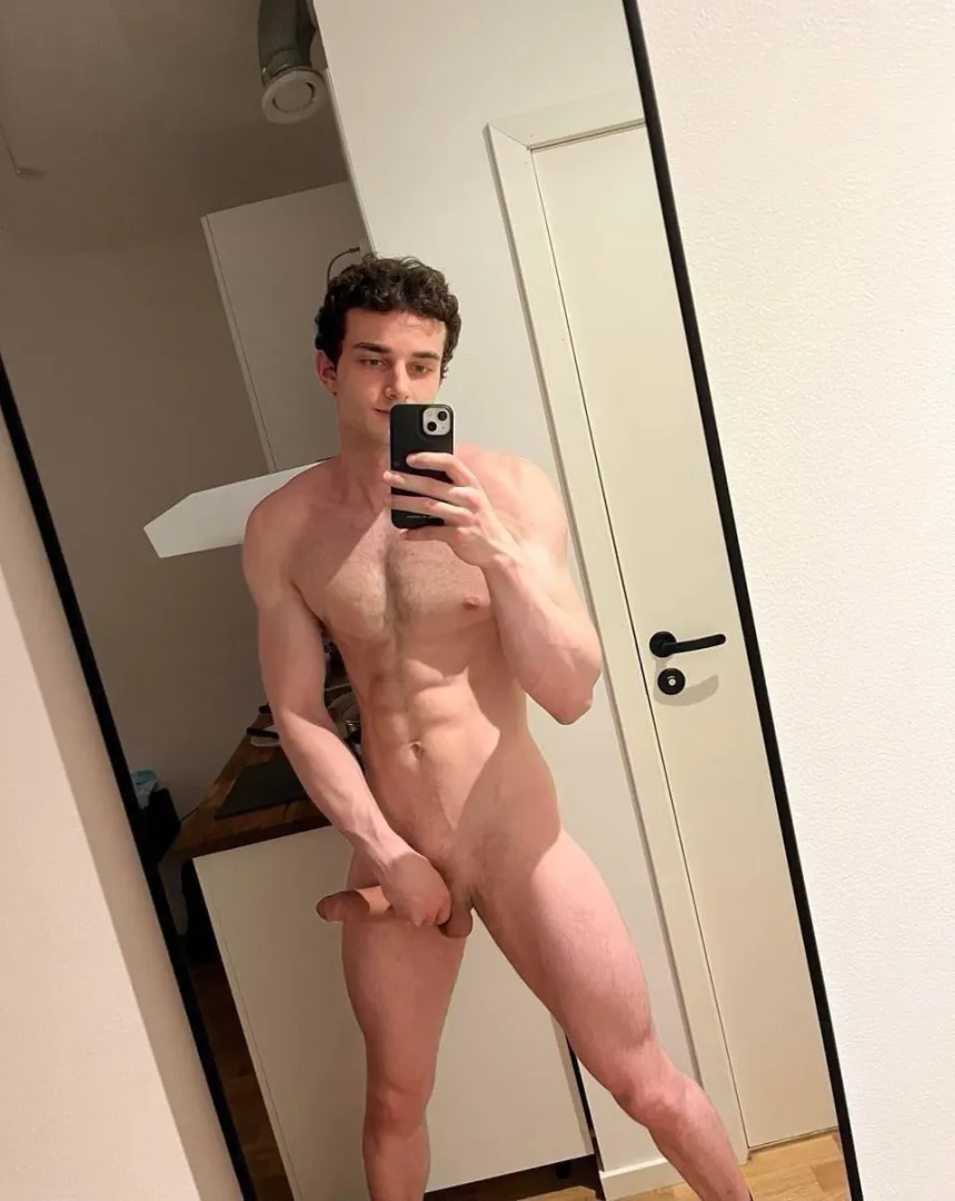 would u suck this horny collage student's cock?