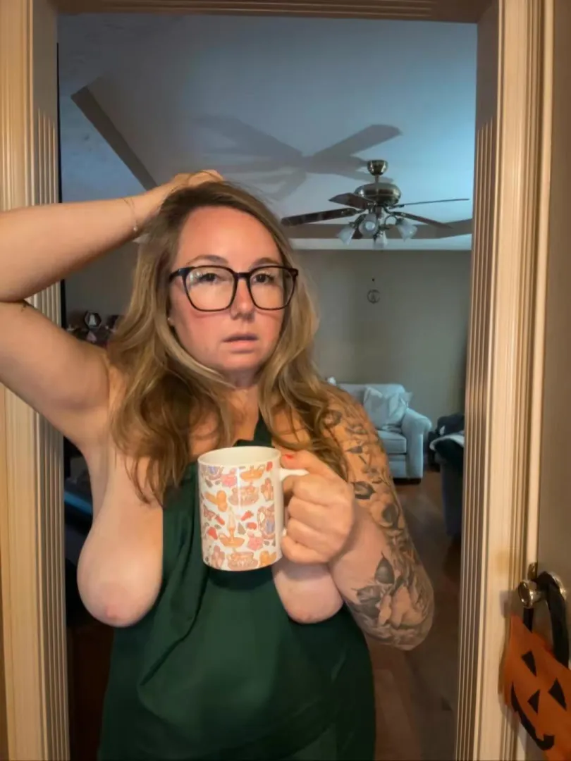 Your friendly barista had made you a cup of coffee