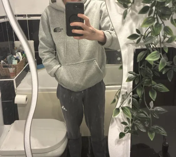 19M Stockton Skinny Sub- Looking for a first time! Message if down to do something within the next week!