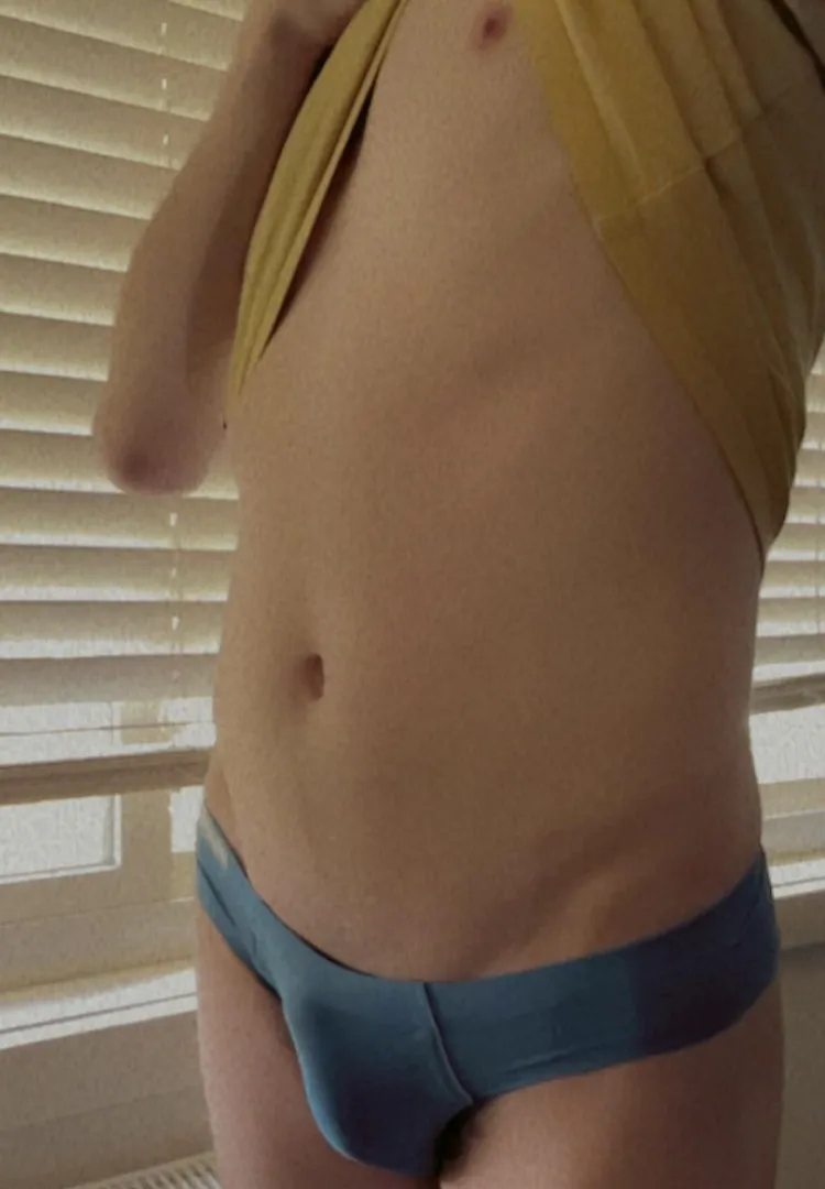 23 Think you might be Bigger? Down for any Bet 