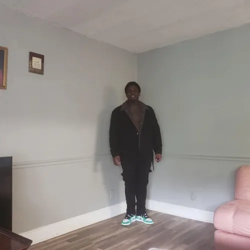 30 [M]4[F] Single seeking FWB in the area for the moment