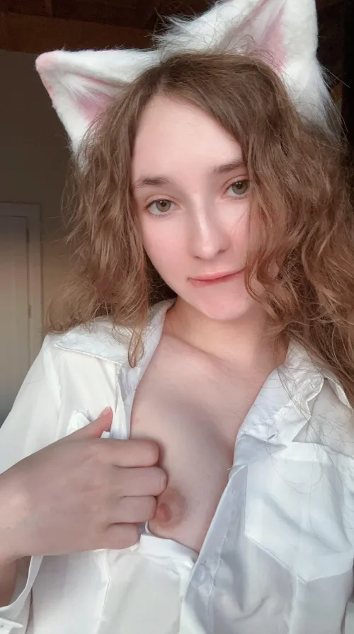 Am I fuckable kitty girl?